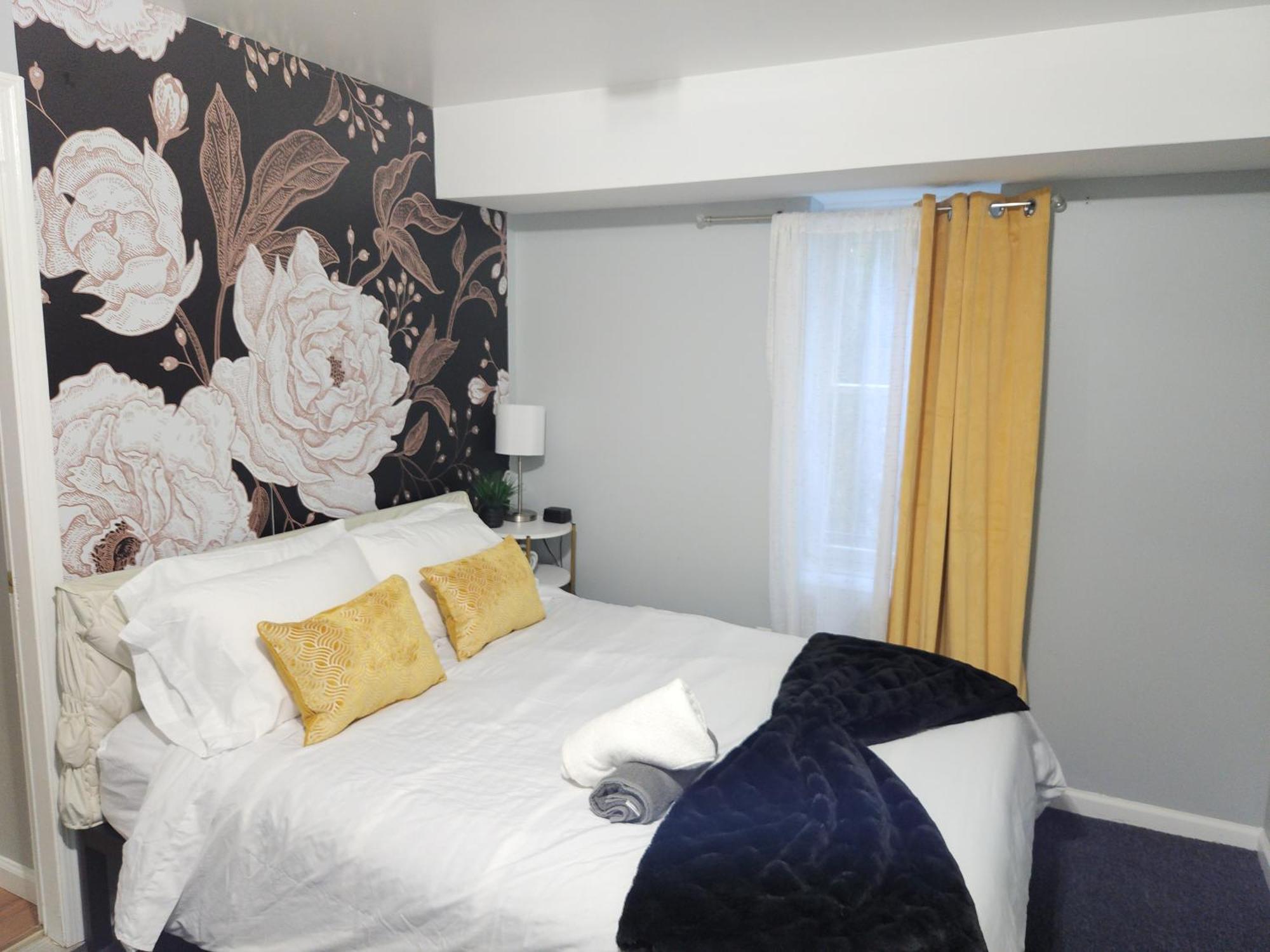 Entire 2-Bed Private Apt - Ewr/Nyc/Outlet Mall Newark Eksteriør bilde