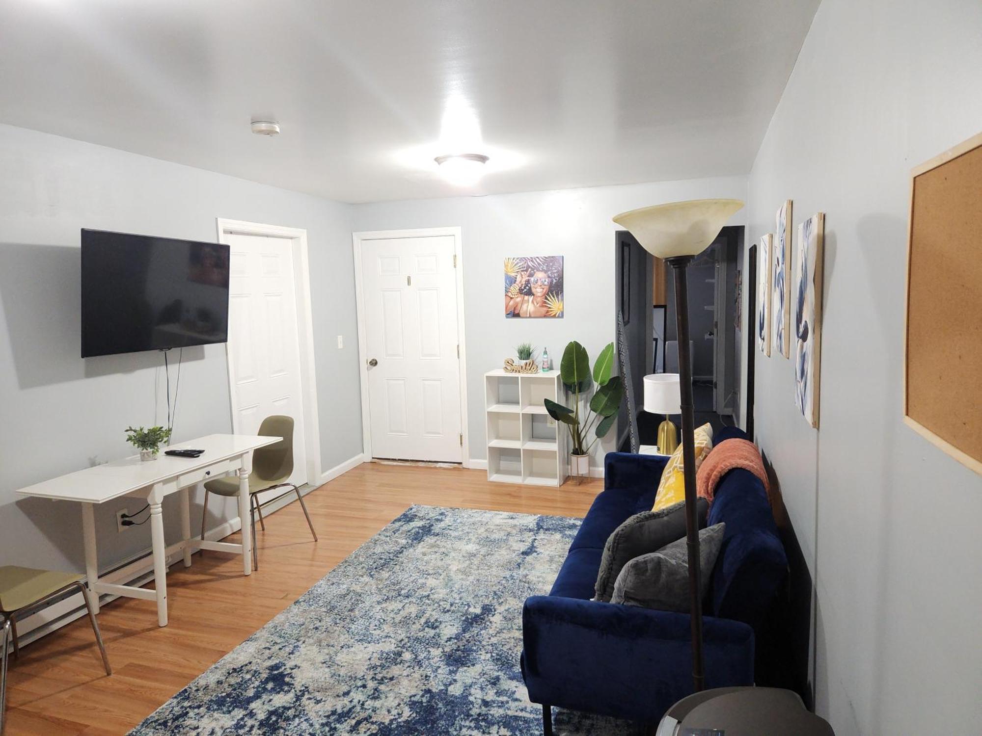 Entire 2-Bed Private Apt - Ewr/Nyc/Outlet Mall Newark Eksteriør bilde