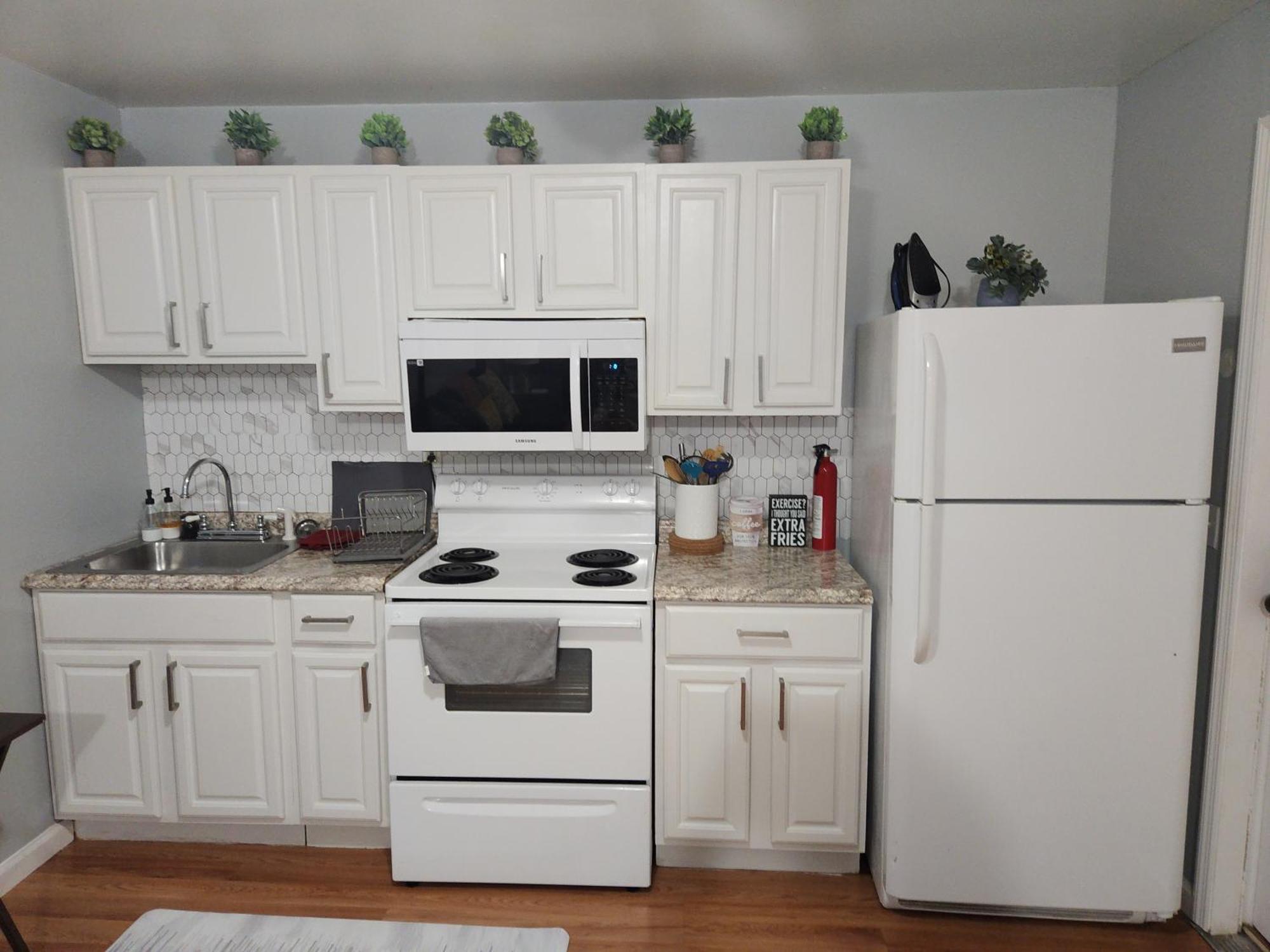 Entire 2-Bed Private Apt - Ewr/Nyc/Outlet Mall Newark Rom bilde
